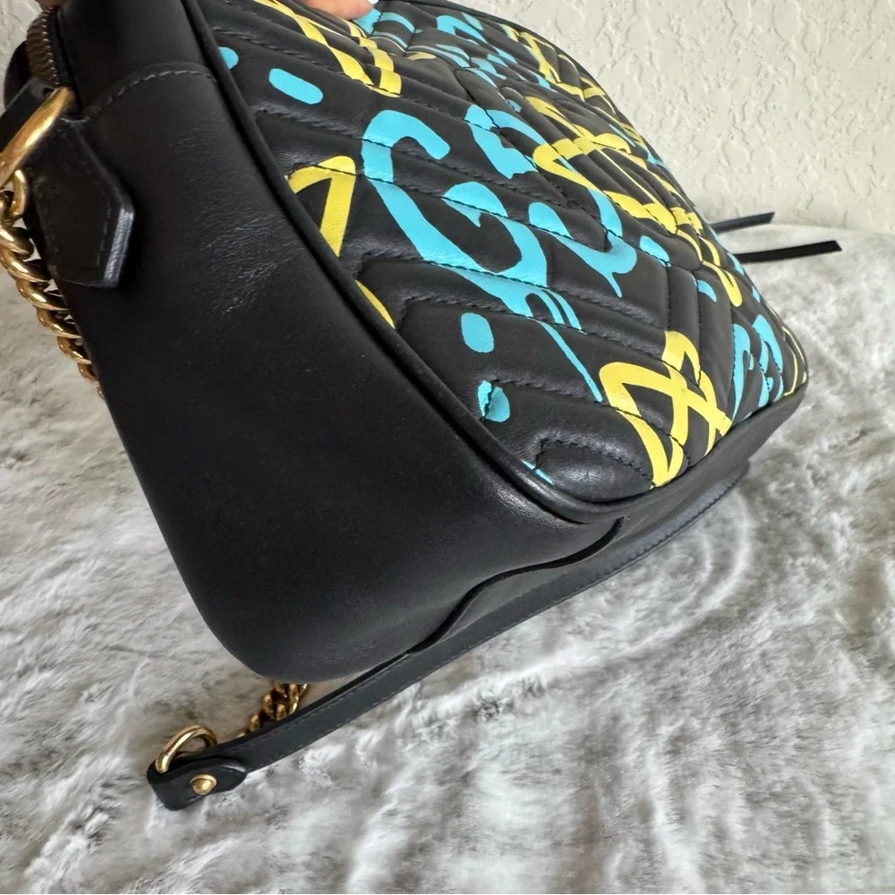 GUCCI GHOST Black Marmont Shoulder Bag - Graffiti Collection. P0239